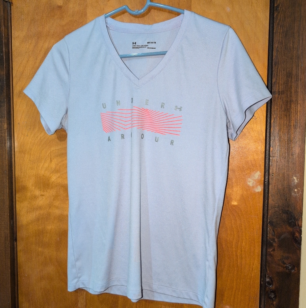 Under Armour Woman's Medium Work Out Top